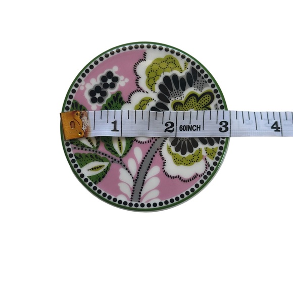 Vera Bradley Mug Lid Priscilla Pink Paisley Tea Cup/Mug-Retired Pattern LID ONLY - Picture 3 of 3